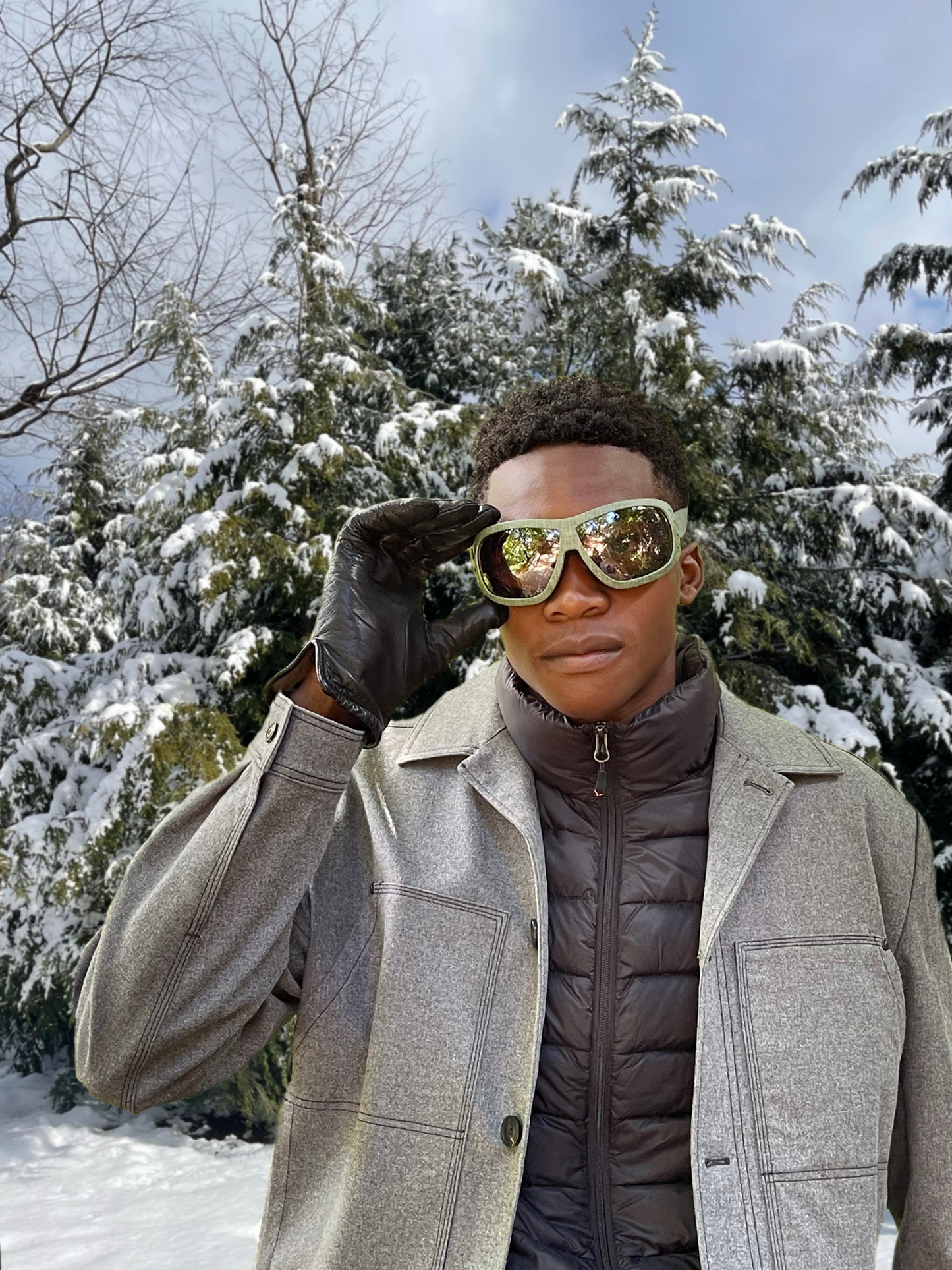 Green Linen/Silver Goggles